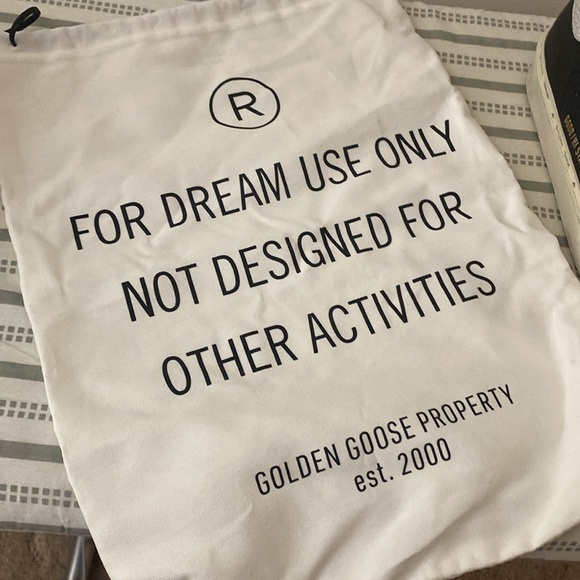 Mint condition Golden Goose platform sneakers - Picture 7 of 7